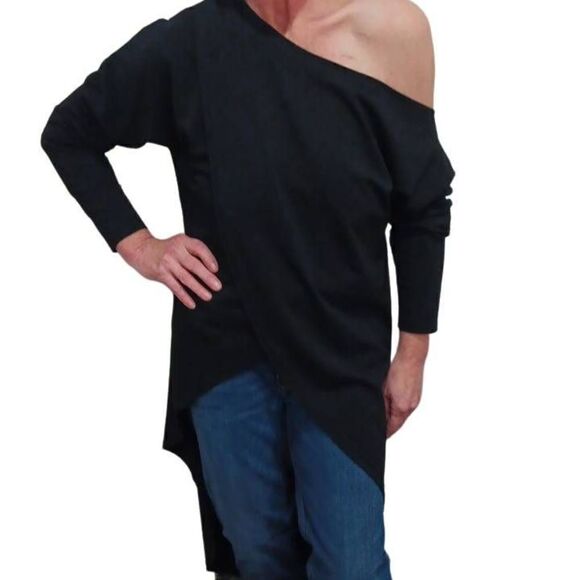 Flamingo brand, off the shoulder, long tunic.Size: Medium (fits likelarge) NWT - Picture 1 of 8